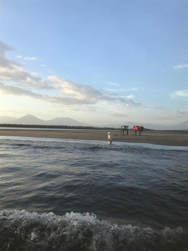 Others 4, Puerto Barillas, Usulután