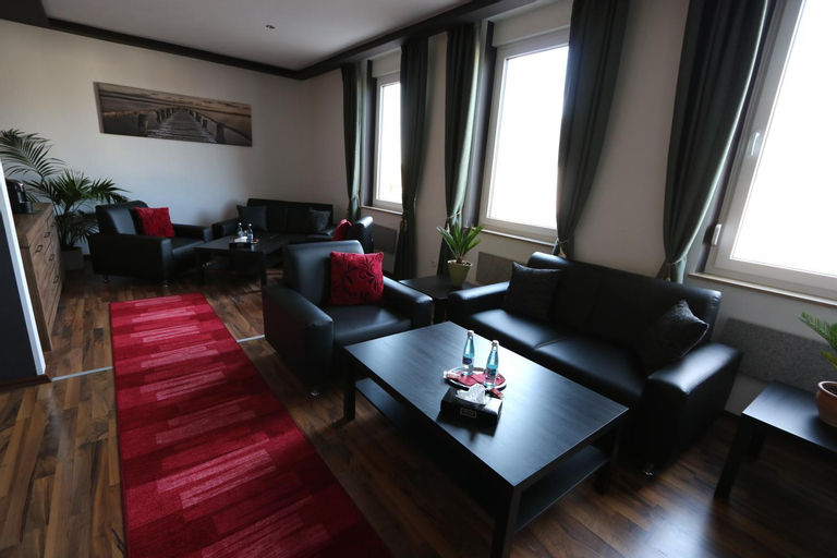 Public Area 2, Hotel Deutscher Hof, Darmstadt-Dieburg