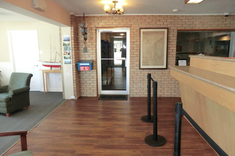 Public Area 3, Admiral Digby Inn, Digby