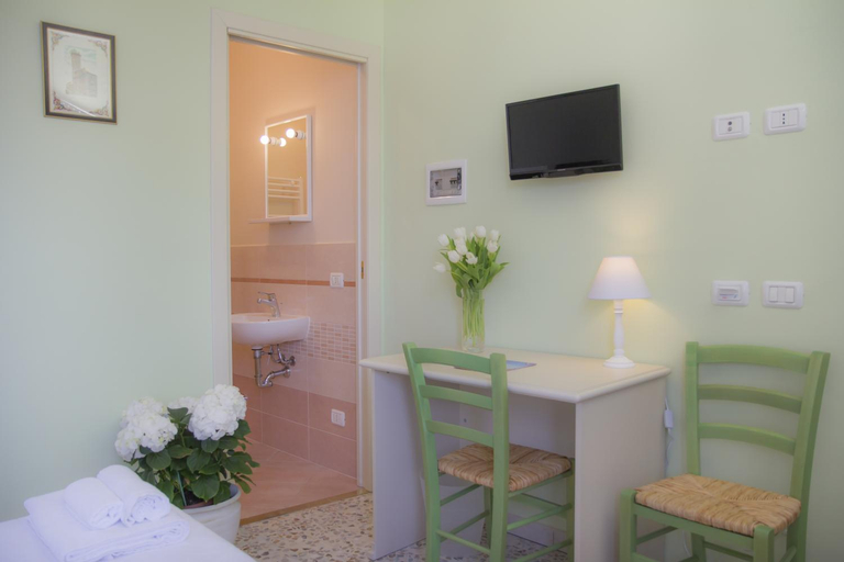 Bedroom 2, Il Linchetto, Lucca