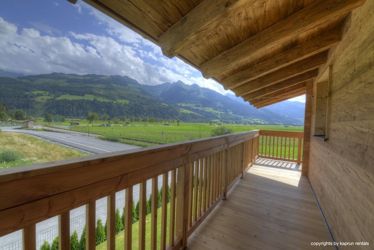 Others 2, Deer & Dear Luxury Chalet, Zell am See
