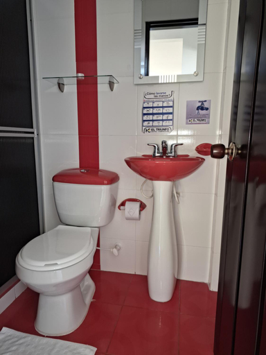 Bathroom 2, Hotel Campestre El Triunfo, Pitalito