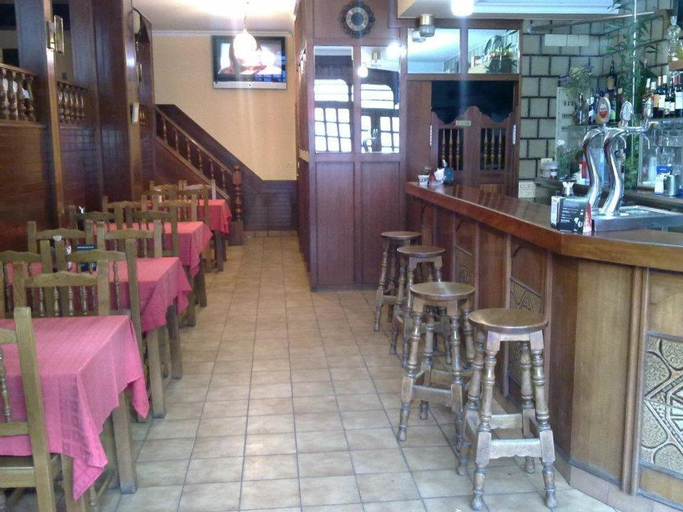 Food & Drinks, Hostal Pumar, A Coruña