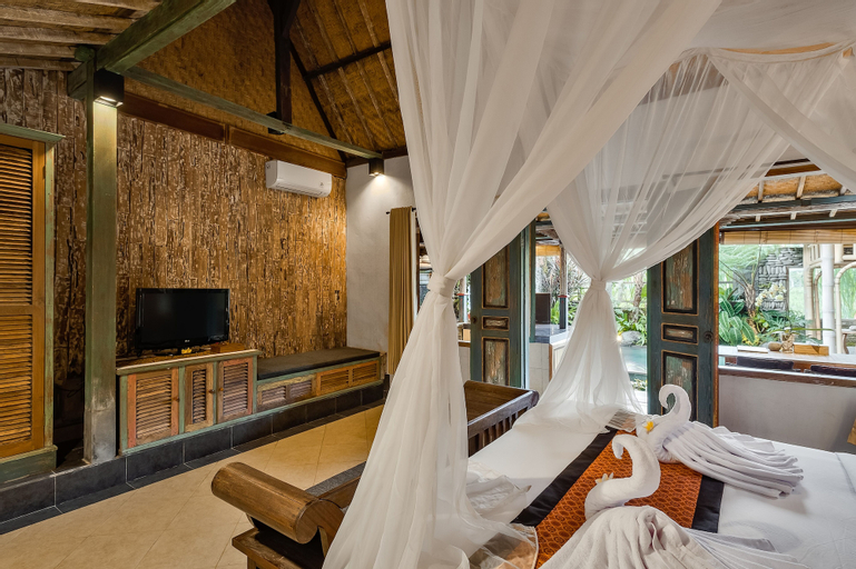 Bedroom 9