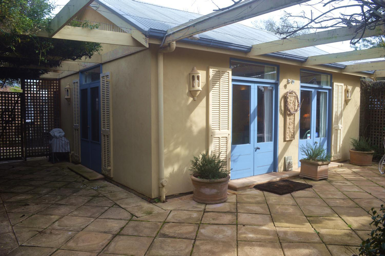 Athelney Cottage Bed and Breakfast, Adelaide