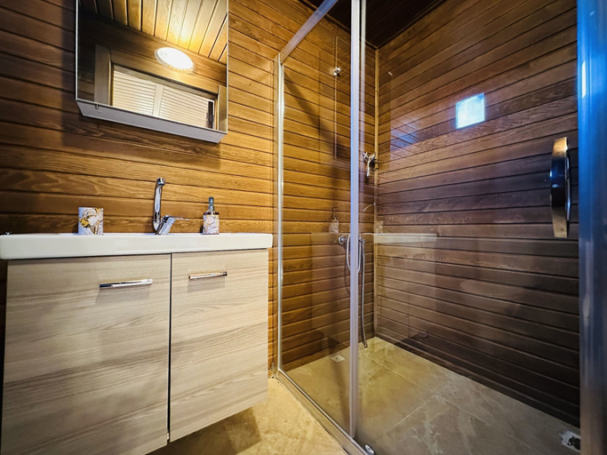 Bathroom, yeşil vadi tiny house, Kartepe