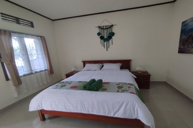 Bedroom 3, SPOT ON 93739 Insanta Hotel, Lombok