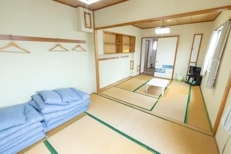 Bedroom 2, kamekamehouse, Tokashiki