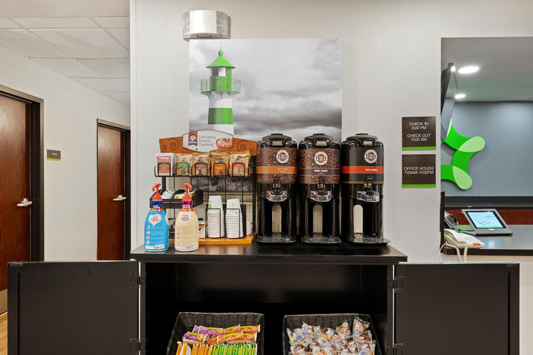 Food & Drinks 4, Extended Stay America Suites - Washington, D.C. - Centreville - Manassas, Fairfax