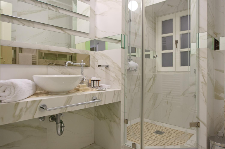 Bathroom 4, Orologopoulos Mansion, West Macedonia