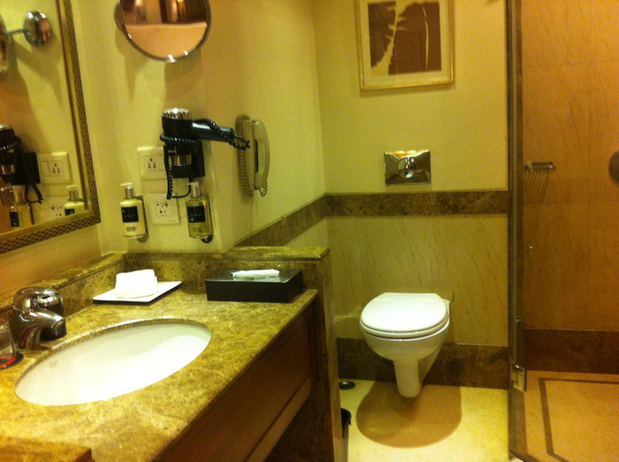 Bathroom 3, Lemon Tree Premier,Jaipur, Jaipur