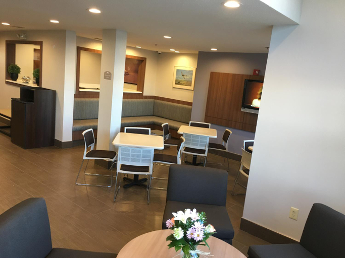 Public Area 2, Microtel Inn & Suites by Wyndham Richmond Airport, Henrico