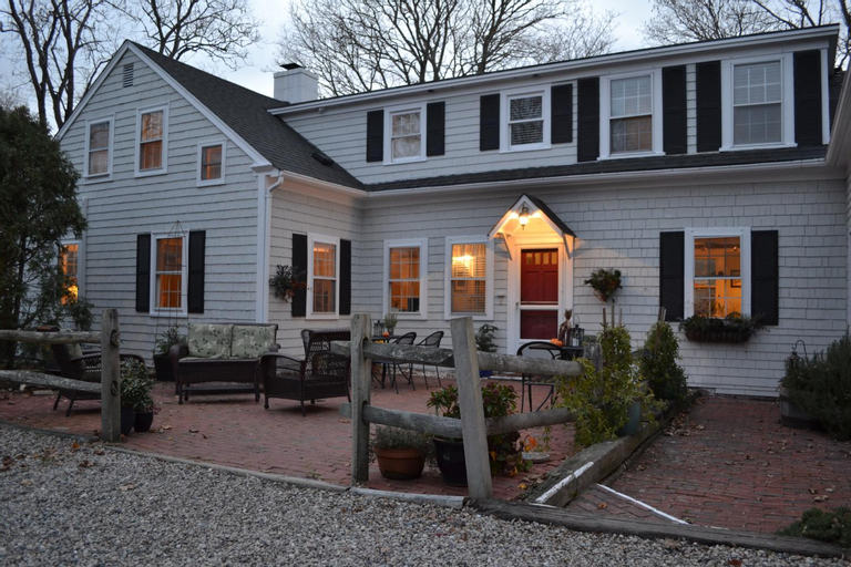 The Parsonage Inn, Barnstable