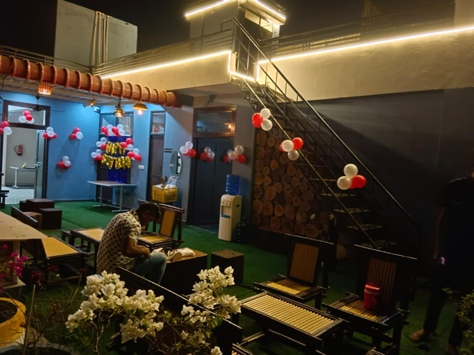 Food & Drinks 2, Hotel Greenoz, Restaurant & Rooftop Cafe, Jaipur