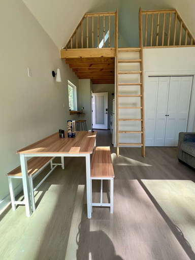 Others 5, Stay in Babia, Montgomery