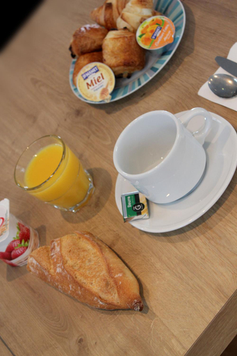 Food & Drinks 5, Cit'Hotel Atlantis, Charente-Maritime