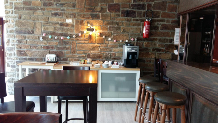 Food & Drinks 5, Fuzei Hotel Lorient-Lanester, Morbihan