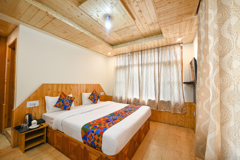Bedroom 3, Misty Hills, Kullu