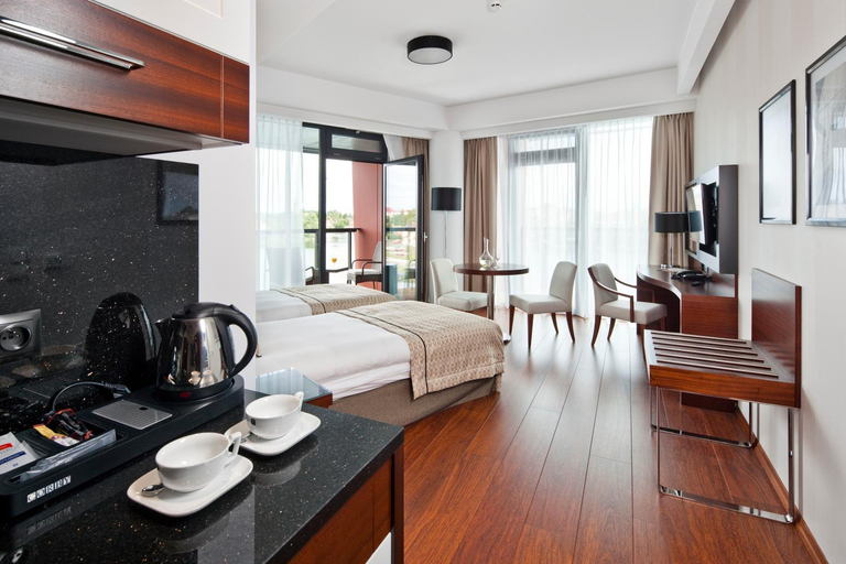 Bedroom 3, Hotel Mikolajki Leisure & SPA - Destigo Hotels, Mrągowo