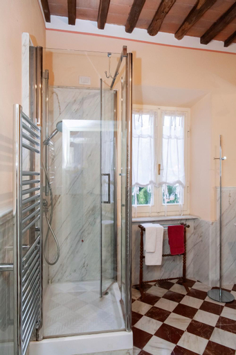 Bathroom 5