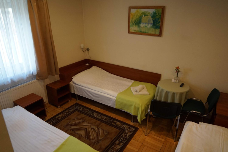 Bedroom 3, Dom Goscinny 8 km od Suntago, Deepspot, Żyrardów