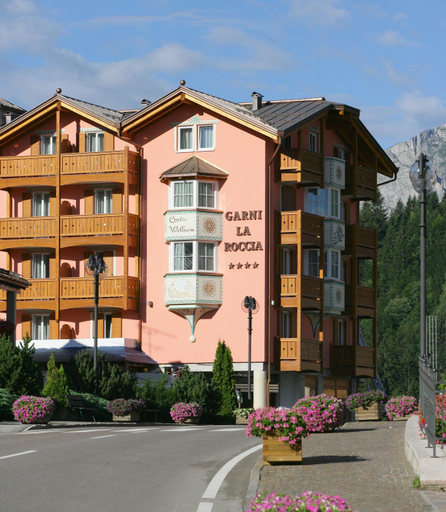 Exterior & Views 1, Hotel Garni La Roccia, Trento