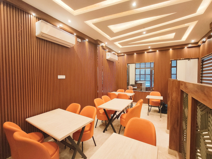 Food & Drinks 5, Hotel East Wood Amritsar, Amritsar
