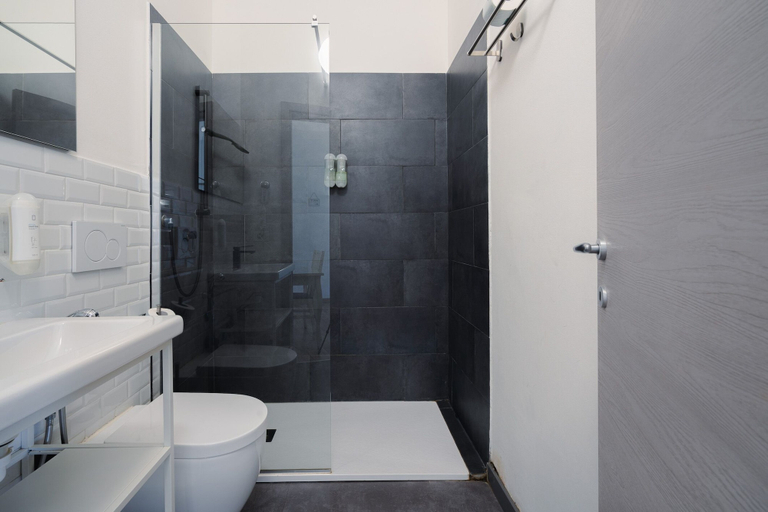 Bathroom 3, B&B Elegance, Bologna
