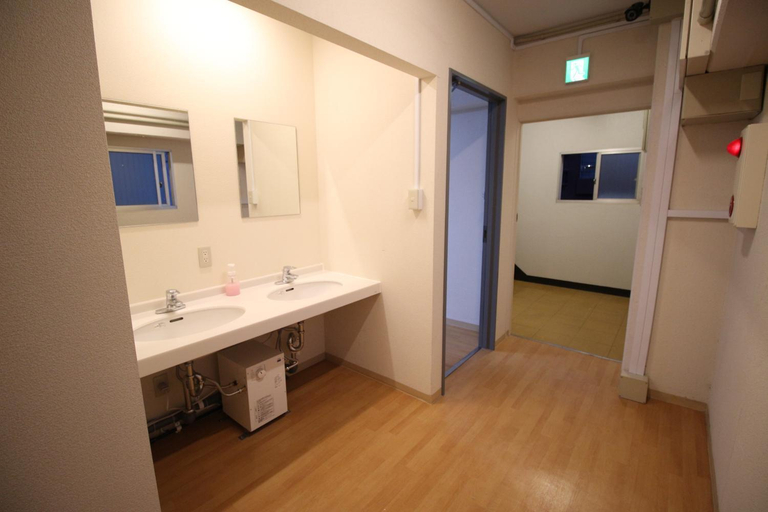 Public Area, Glocal Nagoya Backpackers Hostel, Nagoya