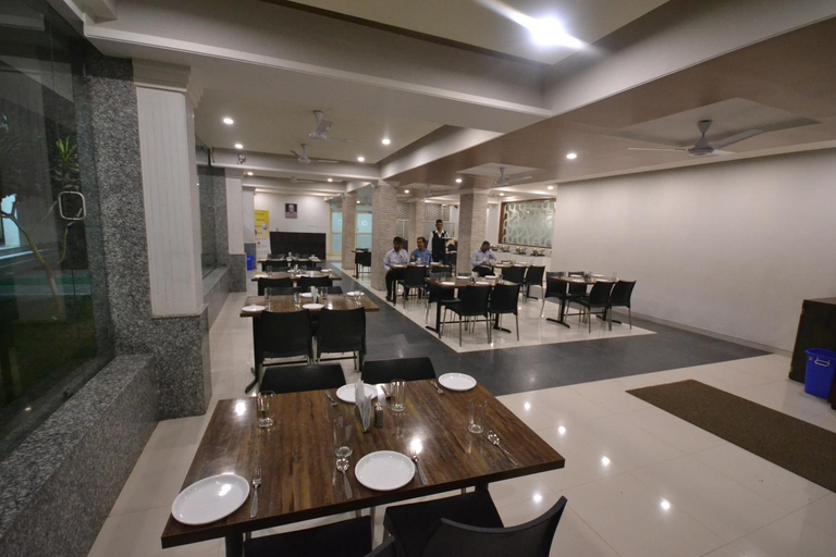Food & Drinks 5, Hotel City Heart, Ahmadnagar
