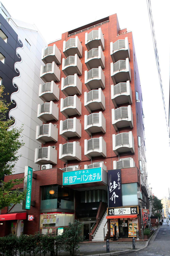 Exterior 2