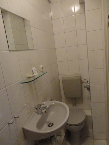 Bathroom 3, City Boardinghouse Alsdorf, Städteregion Aachen