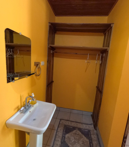 Bathroom, Playa San Diego beachfront Rentals, Villa Carlos Fonseca