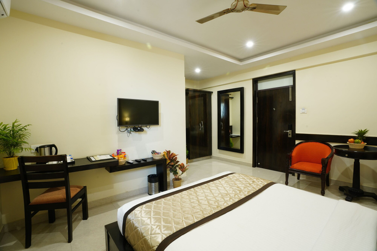 Bedroom 2, Hotel Vista Suites, Bangalore, Bangalore