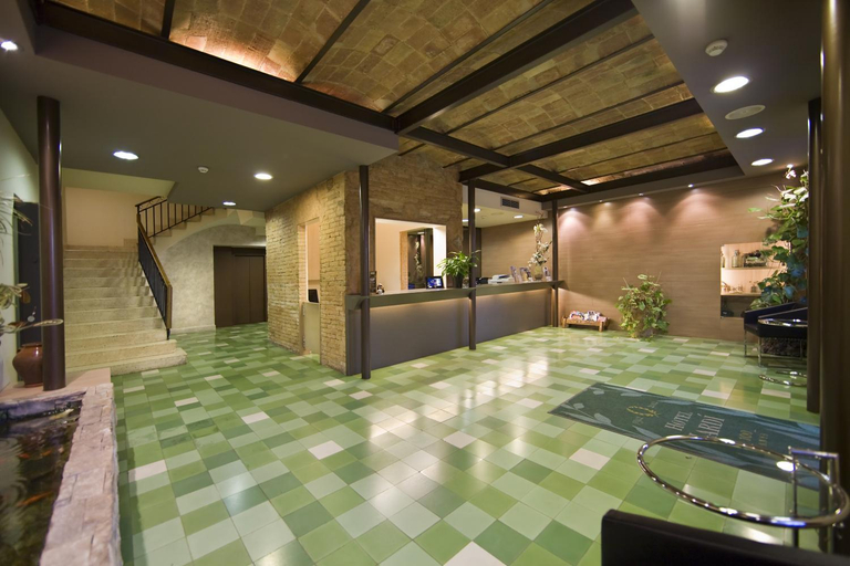 Public Area 2, HOTEL JARDÍ APARTAMENTS, Lleida