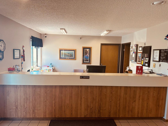 Others 4, Arlington Inn, Kingsbury
