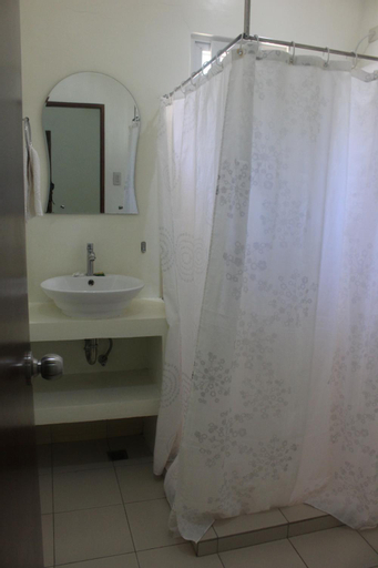 Bedroom 5, Blue Lagoon Inn & Suites, Puerto Princesa City