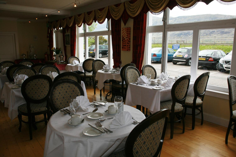 Food & Drinks 5, The Imperial Hotel, Highland