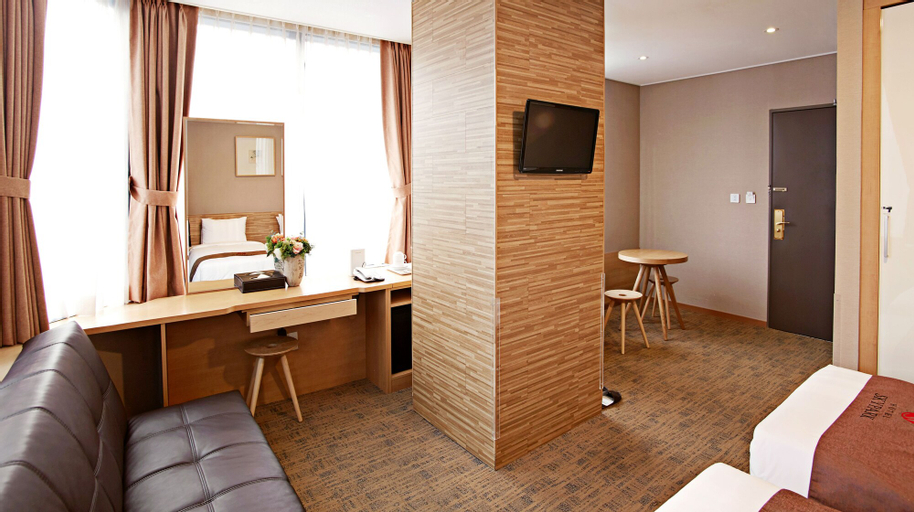 Bedroom 7