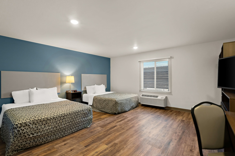 Bedroom 3, WoodSpring Suites Fort Collins, Larimer