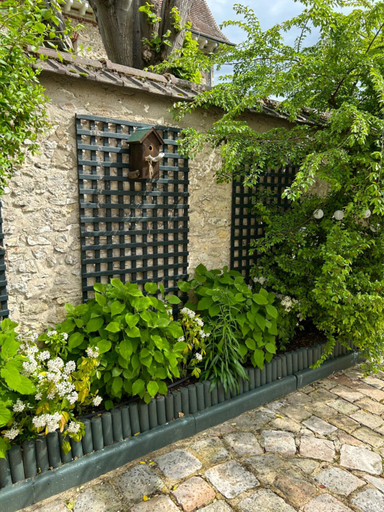 Others 4, Le Jardin Cathedrale, Eure-et-Loir