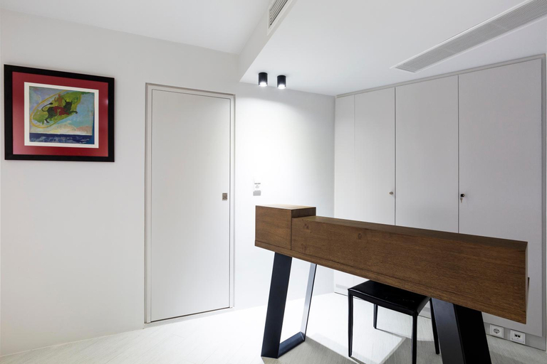 Public Area 2, Vol.5, Attica