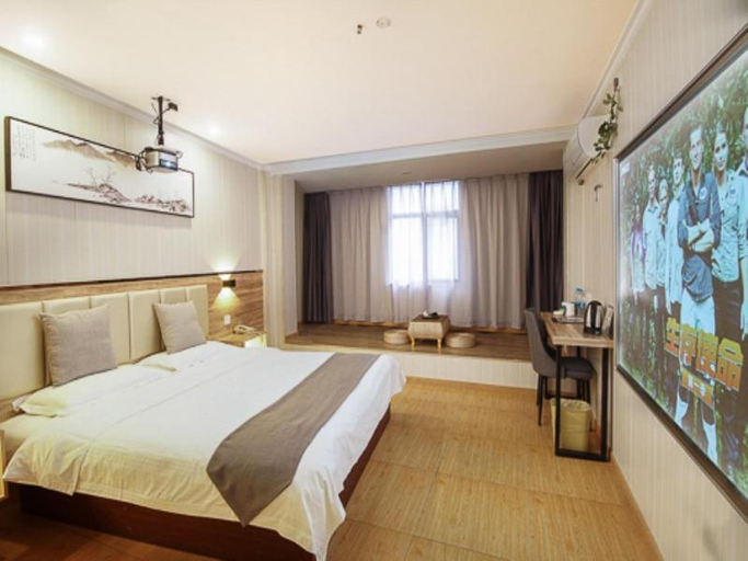Bedroom 3, GreenTree Inn Nanjing Xinjiekou Subway Station Express Hotel, Nanjing