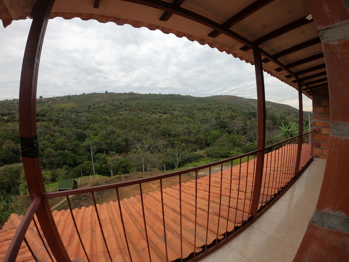 Others 5, Villa Isabella Curiti, Curití