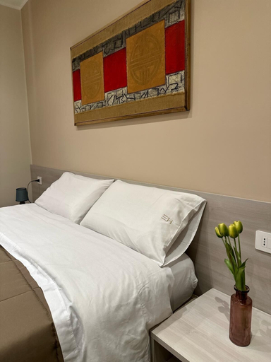 Bedroom 3, Esposito House, Salerno