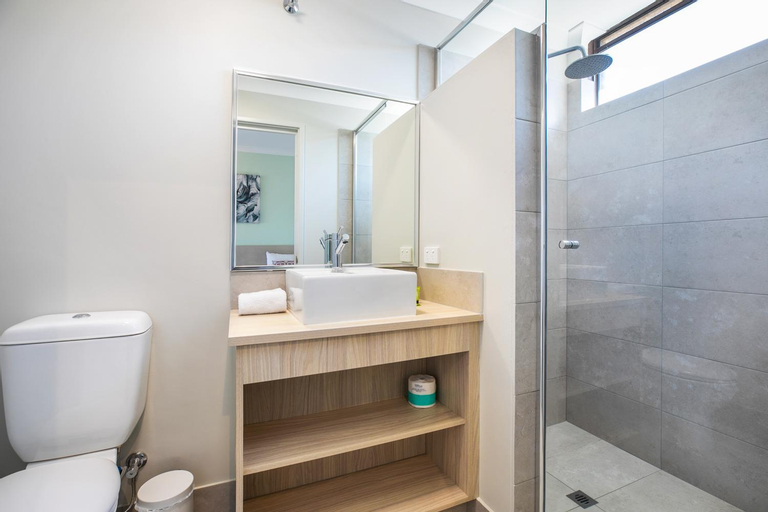 Bathroom 17