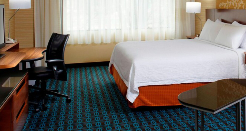 Bedroom 4, Fairfield Inn & Suites by Marriott Parsippany, Morris