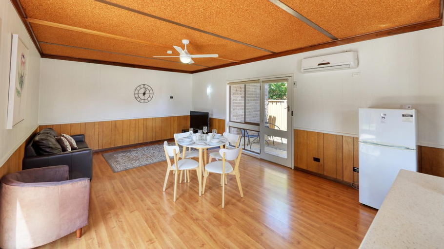 Dining Room 1