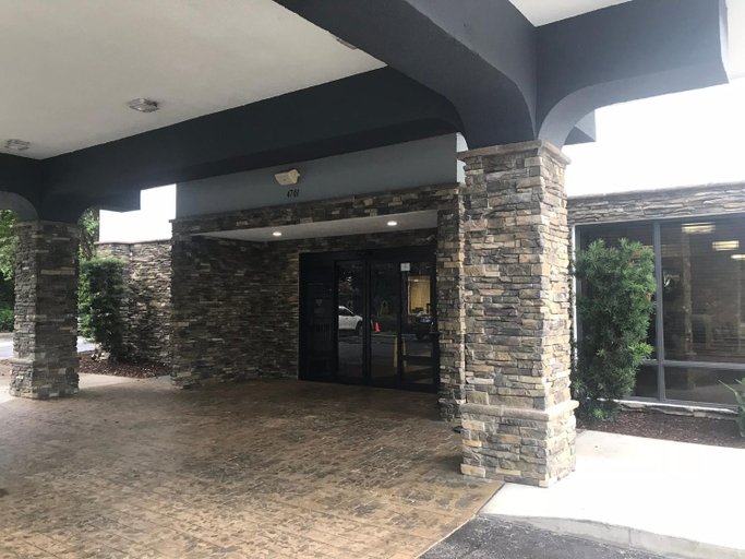 Exterior & Views 2, Wingate by Wyndham Charleston Coliseum, Charleston