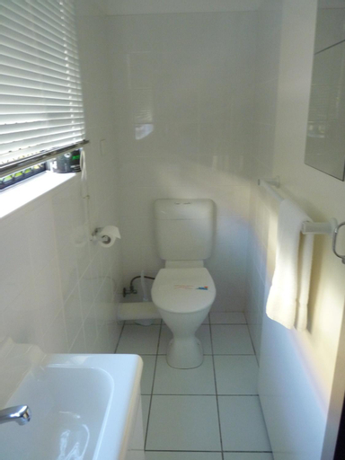 Bathroom 14